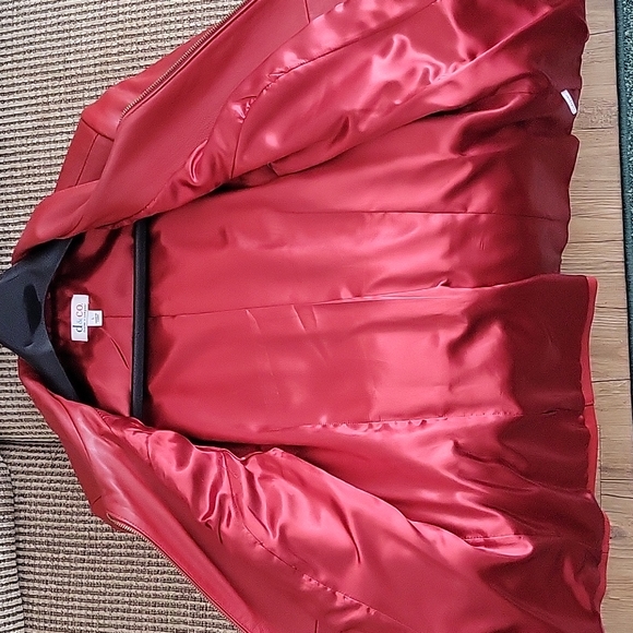 D&Co  Red Leather Blazer Size L - Picture 5 of 6